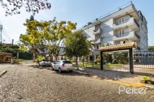 Cobertura à venda com 220m², 2 dormitórios, 1 vaga, no bairro Tristeza em Porto Alegre