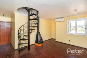 Cobertura à venda com 220m², 2 dormitórios, 1 vaga, no bairro Tristeza em Porto Alegre