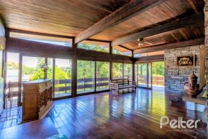  à venda, no bairro  em 