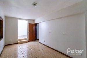  à venda, no bairro  em 