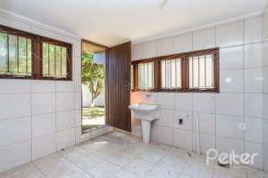  à venda, no bairro  em 