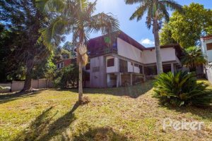  à venda, no bairro  em 