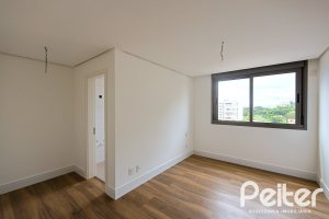 Apartamento à venda com 200m², 3 dormitórios, 3 suítes, 3 vagas, no bairro Tristeza em PORTO ALEGRE