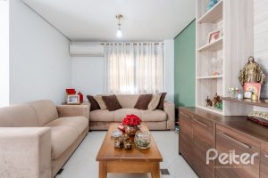 Casa em Condomínio à venda com 168m², 3 dormitórios, 1 suíte, 3 vagas, no bairro Tristeza em Porto Alegre