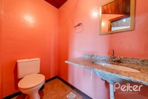 Casa em Condomínio à venda com 168m², 3 dormitórios, 1 suíte, 3 vagas, no bairro Tristeza em Porto Alegre