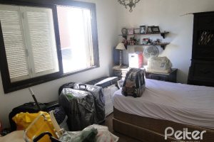 Casa à venda com 242m², 4 dormitórios, 1 suíte, 3 vagas, no bairro Tristeza em Porto Alegre