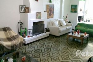 Casa à venda com 374m², 4 dormitórios, 3 suítes, 3 vagas, no bairro Vila Assunção em Porto Alegre