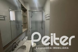 Apartamento à venda com 71m², 3 dormitórios, 1 suíte, 1 vaga, no bairro Cavalhada em PORTO ALEGRE