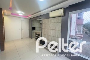 Apartamento à venda com 71m², 3 dormitórios, 1 suíte, 1 vaga, no bairro Cavalhada em PORTO ALEGRE