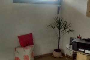 Casa à venda com 200m², 3 dormitórios, 1 suíte, 2 vagas, no bairro Tristeza em Porto Alegre