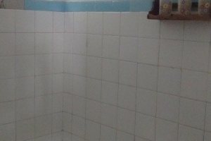 Casa à venda com 200m², 3 dormitórios, 1 suíte, 2 vagas, no bairro Tristeza em Porto Alegre