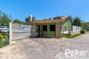 Casa em Condomínio à venda com 81m², 2 dormitórios, 1 vaga, no bairro Tristeza em Porto Alegre