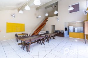 Casa em Condomínio à venda com 81m², 2 dormitórios, 1 vaga, no bairro Tristeza em Porto Alegre