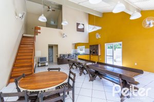 Casa em Condomínio à venda com 81m², 2 dormitórios, 1 vaga, no bairro Tristeza em Porto Alegre