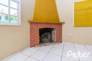 Casa em Condomínio à venda com 81m², 2 dormitórios, 1 vaga, no bairro Tristeza em Porto Alegre