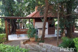 Apartamento à venda com 67m², 3 dormitórios, 1 vaga, no bairro Teresópolis em Porto Alegre