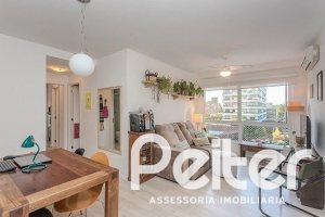 Apartamento à venda com 69m², 2 dormitórios, 1 suíte, 2 vagas, no bairro Tristeza em PORTO ALEGRE