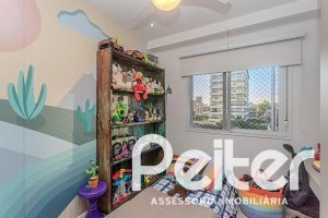 Apartamento à venda com 69m², 2 dormitórios, 1 suíte, 2 vagas, no bairro Tristeza em PORTO ALEGRE