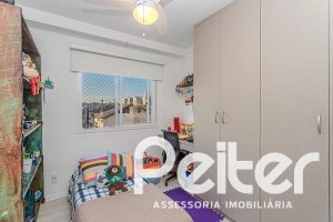 Apartamento à venda com 69m², 2 dormitórios, 1 suíte, 2 vagas, no bairro Tristeza em PORTO ALEGRE