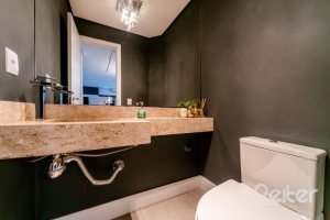 Casa em Condomínio à venda com 250m², 3 dormitórios, 3 suítes, 3 vagas, no bairro Hipica em PORTO ALEGRE