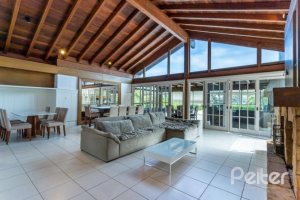 Casa em Condomínio à venda com 348m², 4 dormitórios, 2 suítes, 4 vagas, no bairro Terra Ville em PORTO ALEGRE