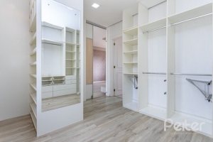Casa em Condomínio à venda com 348m², 4 dormitórios, 2 suítes, 4 vagas, no bairro Terra Ville em PORTO ALEGRE