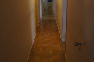 Casa à venda com 248m², 3 dormitórios, 1 suíte, 4 vagas, no bairro Tristeza em Porto Alegre