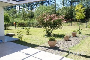 Casa em Condomínio à venda com 288m², 3 dormitórios, 3 suítes, 4 vagas, no bairro Terra Ville em PORTO ALEGRE