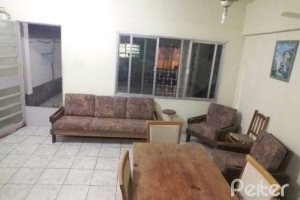Casa à venda com 156m², 3 dormitórios, 1 suíte, 3 vagas, no bairro Vila Nova em Porto Alegre