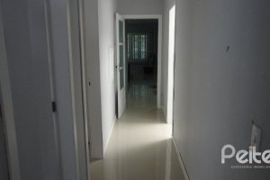 Casa à venda com 149m², 3 dormitórios, 1 suíte, 3 vagas, no bairro Ipanema em Porto Alegre