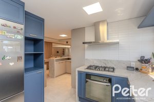 Apartamento à venda com 145m², 3 dormitórios, 1 suíte, 6 vagas, no bairro Tristeza em PORTO ALEGRE