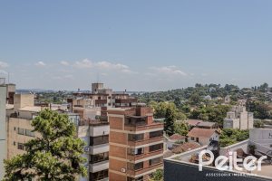 Apartamento à venda com 145m², 3 dormitórios, 1 suíte, 6 vagas, no bairro Tristeza em PORTO ALEGRE