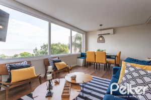 Casa em Condomínio à venda com 196m², 3 dormitórios, 1 suíte, 2 vagas, no bairro Sétimo Céu em PORTO ALEGRE