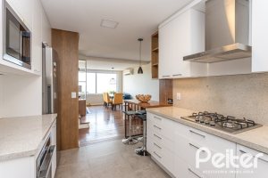 Casa em Condomínio à venda com 196m², 3 dormitórios, 1 suíte, 2 vagas, no bairro Sétimo Céu em PORTO ALEGRE