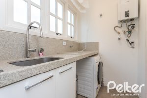 Casa em Condomínio à venda com 196m², 3 dormitórios, 1 suíte, 2 vagas, no bairro Sétimo Céu em PORTO ALEGRE