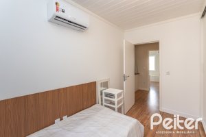 Casa em Condomínio à venda com 196m², 3 dormitórios, 1 suíte, 2 vagas, no bairro Sétimo Céu em PORTO ALEGRE