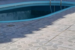 Casa à venda com 256m², 3 dormitórios, 2 suítes, 3 vagas, no bairro Tristeza em Porto Alegre