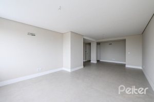 Apartamento à venda com 138m², 3 dormitórios, 3 suítes, 2 vagas, no bairro Cristal em Porto Alegre