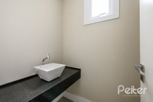 Apartamento à venda com 138m², 3 dormitórios, 3 suítes, 2 vagas, no bairro Cristal em Porto Alegre