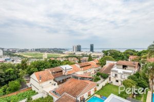 Apartamento à venda com 138m², 3 dormitórios, 3 suítes, 2 vagas, no bairro Cristal em Porto Alegre