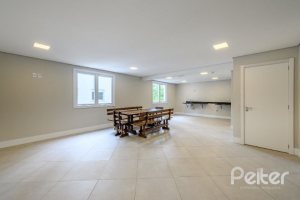 Apartamento à venda com 138m², 3 dormitórios, 3 suítes, 2 vagas, no bairro Cristal em Porto Alegre