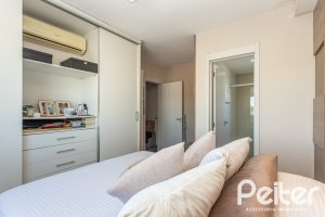 Apartamento à venda com 70m², 3 dormitórios, 1 suíte, 1 vaga, no bairro Cavalhada em PORTO ALEGRE