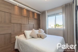 Apartamento à venda com 70m², 3 dormitórios, 1 suíte, 1 vaga, no bairro Cavalhada em PORTO ALEGRE