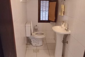 Casa à venda com 265m², 3 dormitórios, 1 suíte, 3 vagas, no bairro Ipanema em Porto Alegre