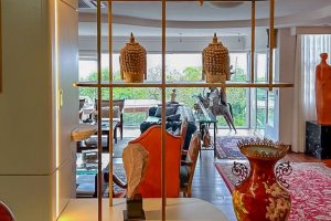 Casa à venda com 450m², 4 dormitórios, 2 suítes, 3 vagas, no bairro Vila Assunção em Porto Alegre