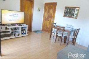 Apartamento à venda com 81m², 2 dormitórios, 1 suíte, 1 vaga, no bairro Cristal em Porto Alegre