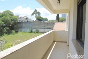 Apartamento à venda com 81m², 2 dormitórios, 1 suíte, 1 vaga, no bairro Cristal em Porto Alegre