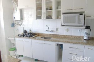 Apartamento à venda com 81m², 2 dormitórios, 1 suíte, 1 vaga, no bairro Cristal em Porto Alegre