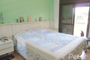 Apartamento à venda com 81m², 2 dormitórios, 1 suíte, 1 vaga, no bairro Cristal em Porto Alegre