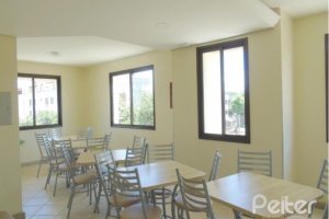 Apartamento à venda com 81m², 2 dormitórios, 1 suíte, 1 vaga, no bairro Cristal em Porto Alegre